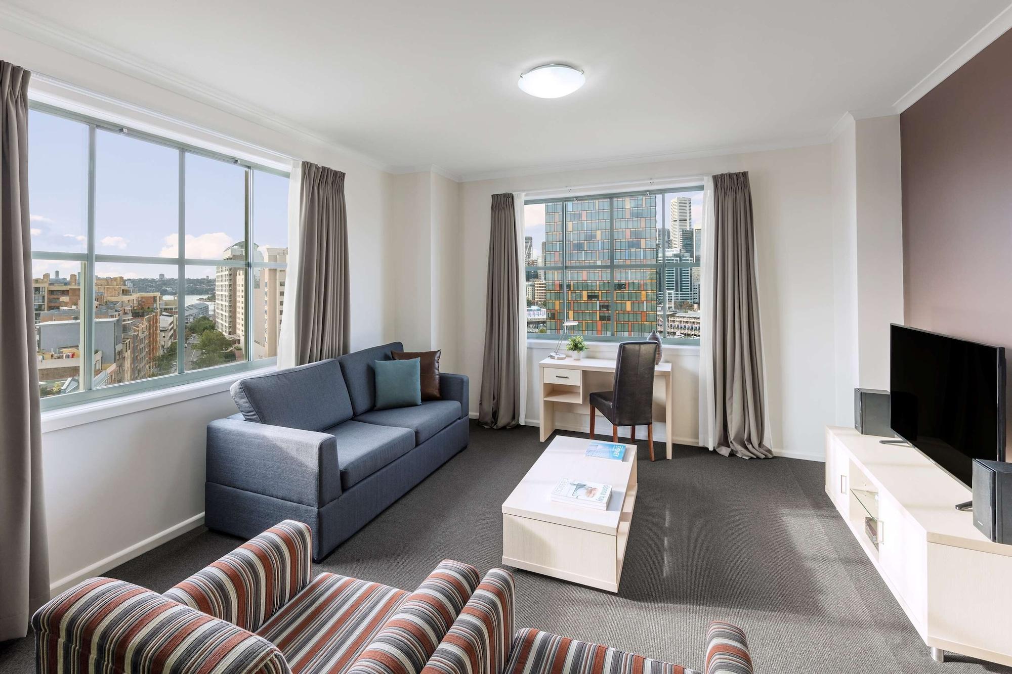 Oaks Sydney Goldsbrough Suites Екстериор снимка