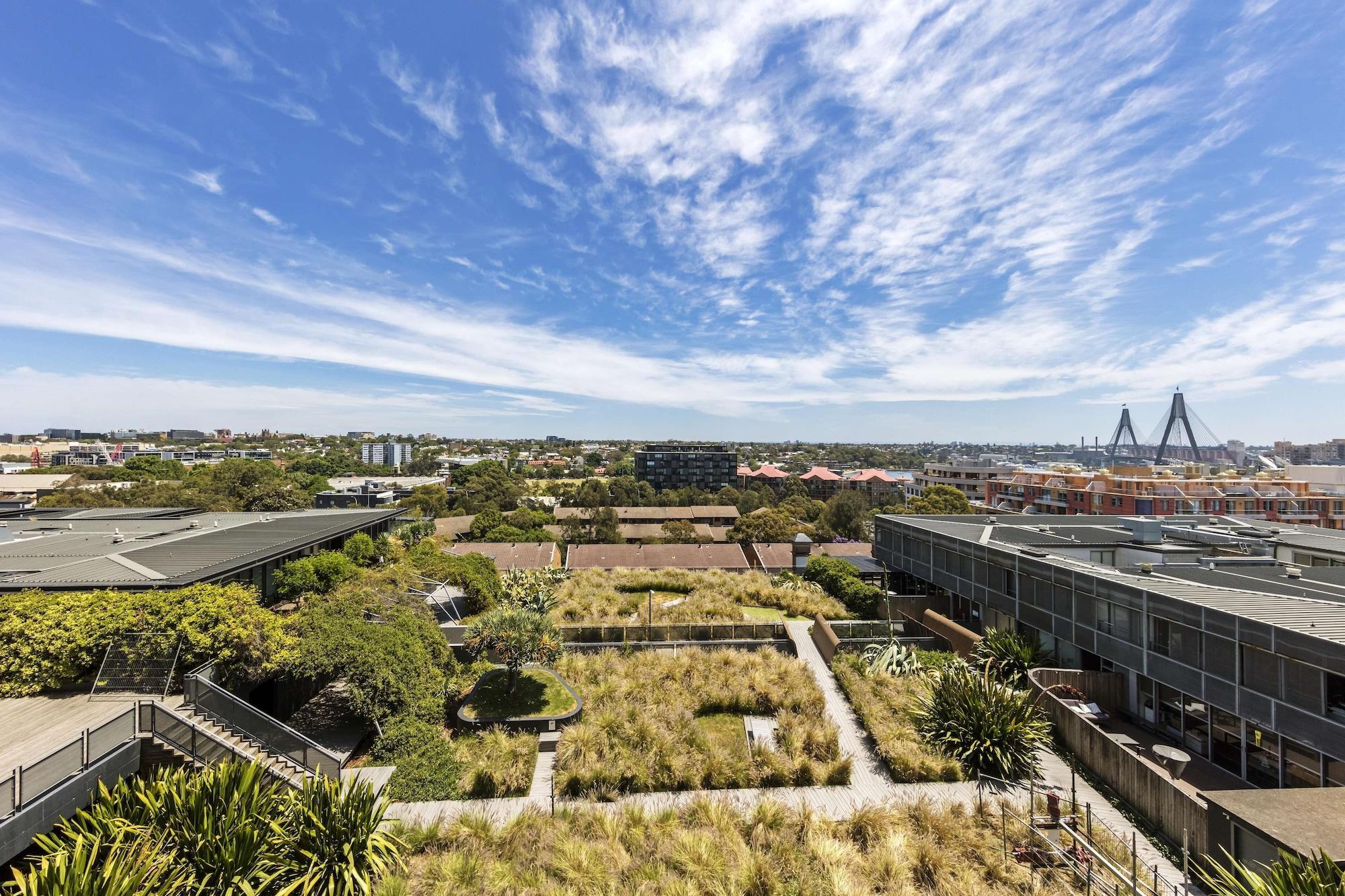Oaks Sydney Goldsbrough Suites Екстериор снимка