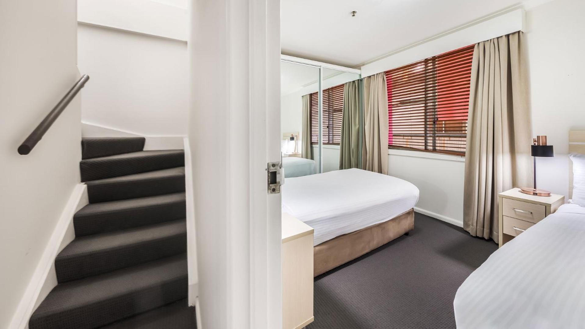 Oaks Sydney Goldsbrough Suites Екстериор снимка