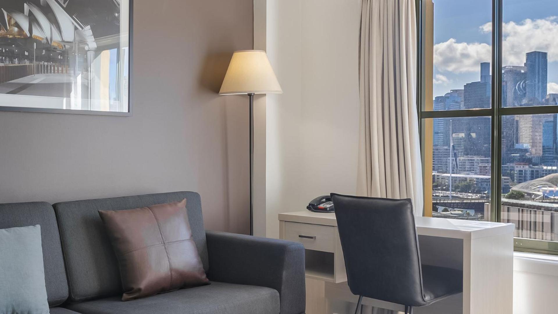 Oaks Sydney Goldsbrough Suites Екстериор снимка