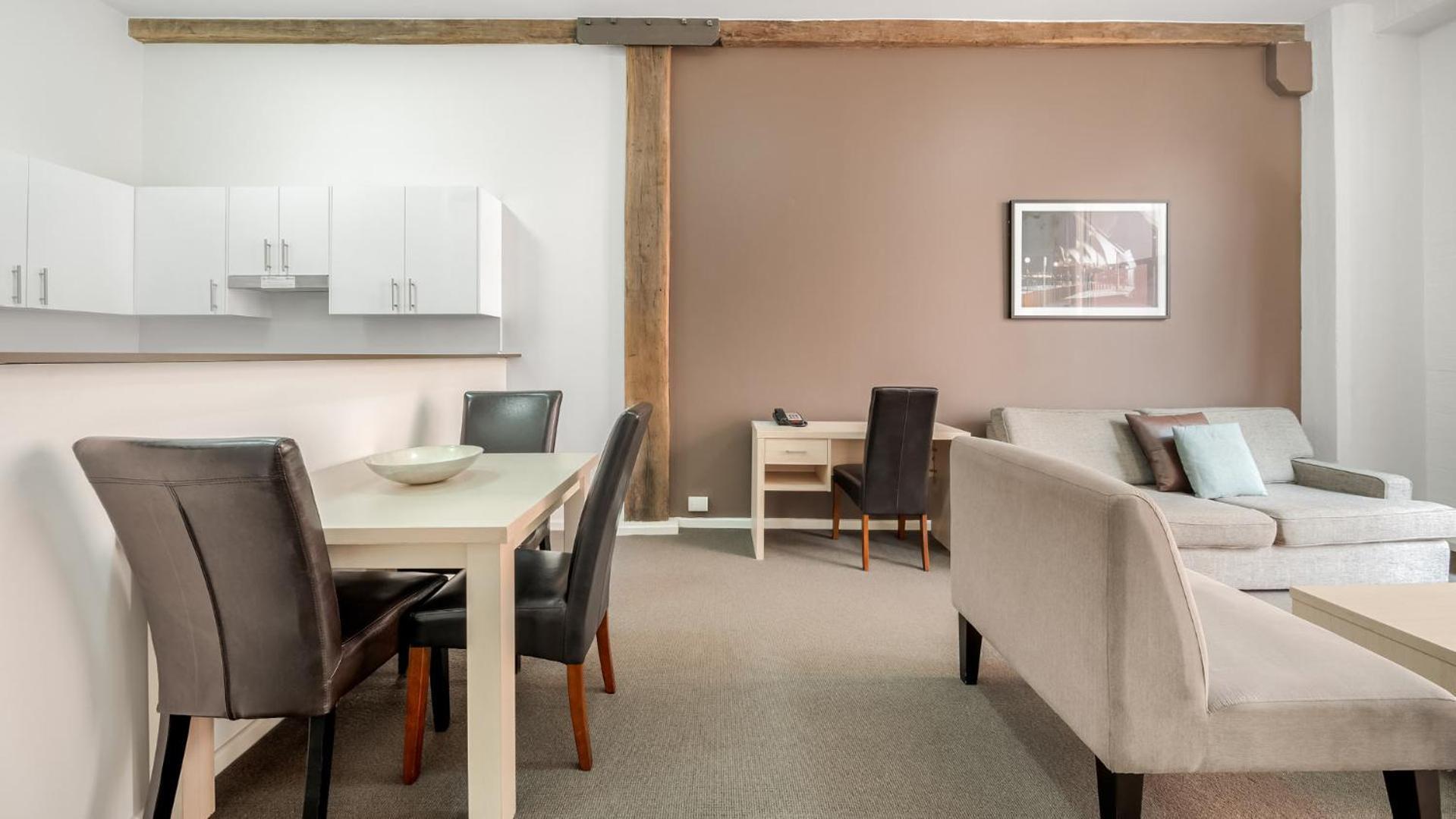 Oaks Sydney Goldsbrough Suites Екстериор снимка