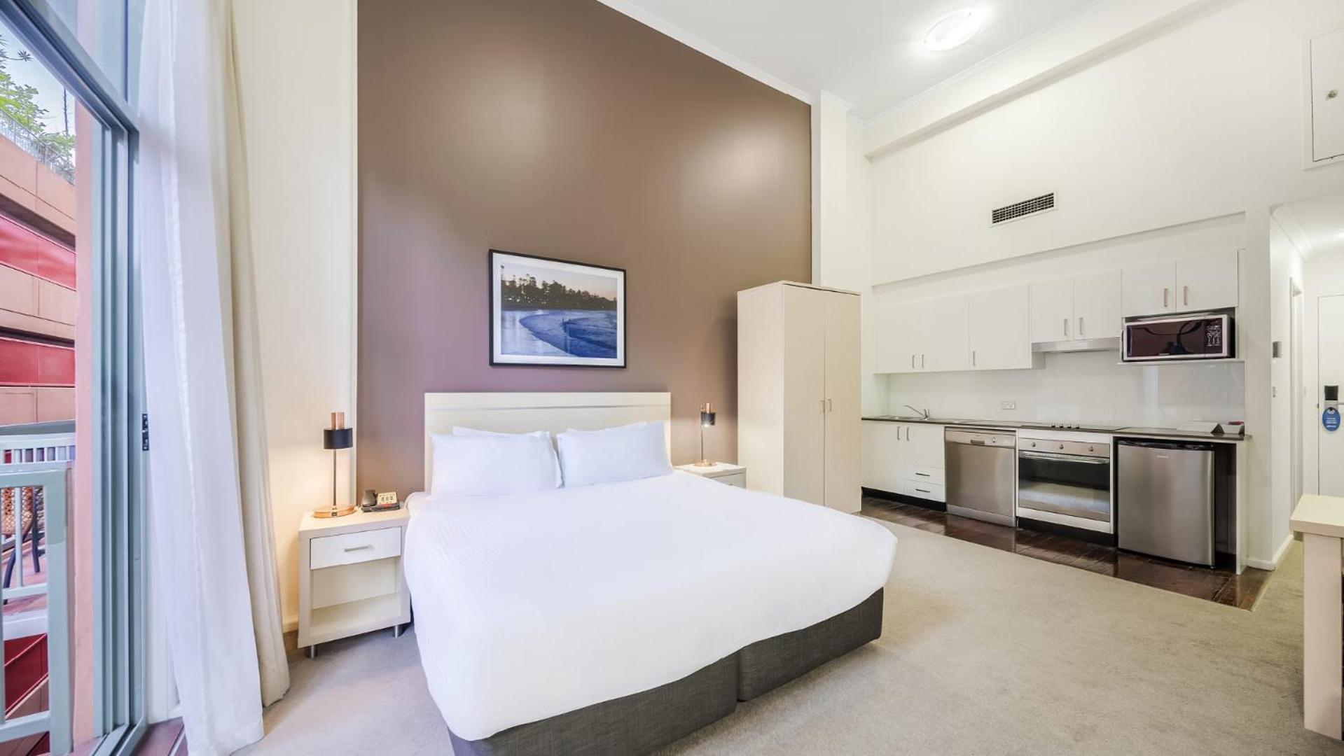 Oaks Sydney Goldsbrough Suites Екстериор снимка