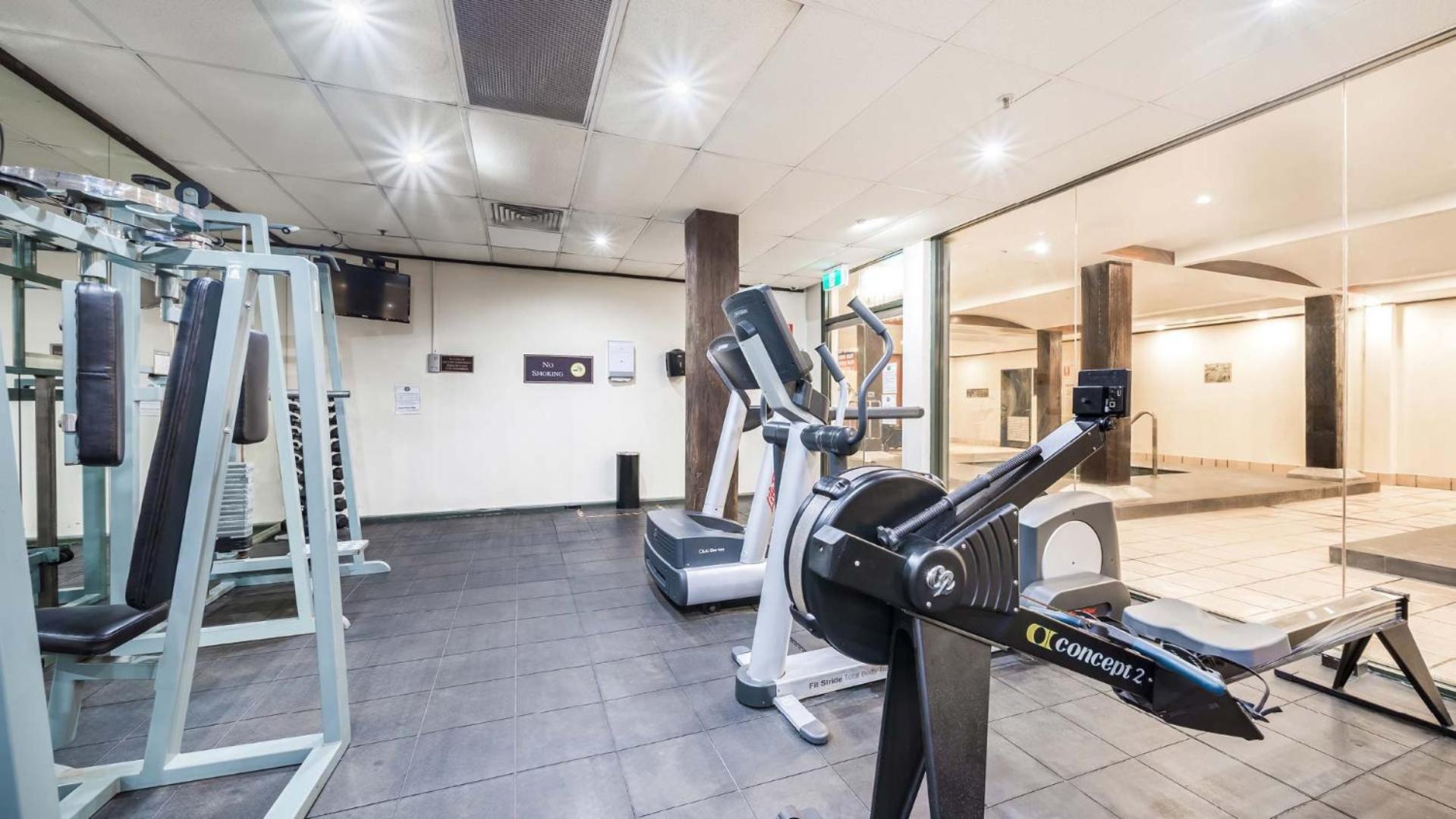 Oaks Sydney Goldsbrough Suites Екстериор снимка